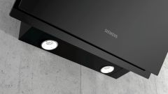 Siemens LC68KAK60T iQ500 Duvar Tipi Davlumbaz 60 cm siyah cam dekorlu